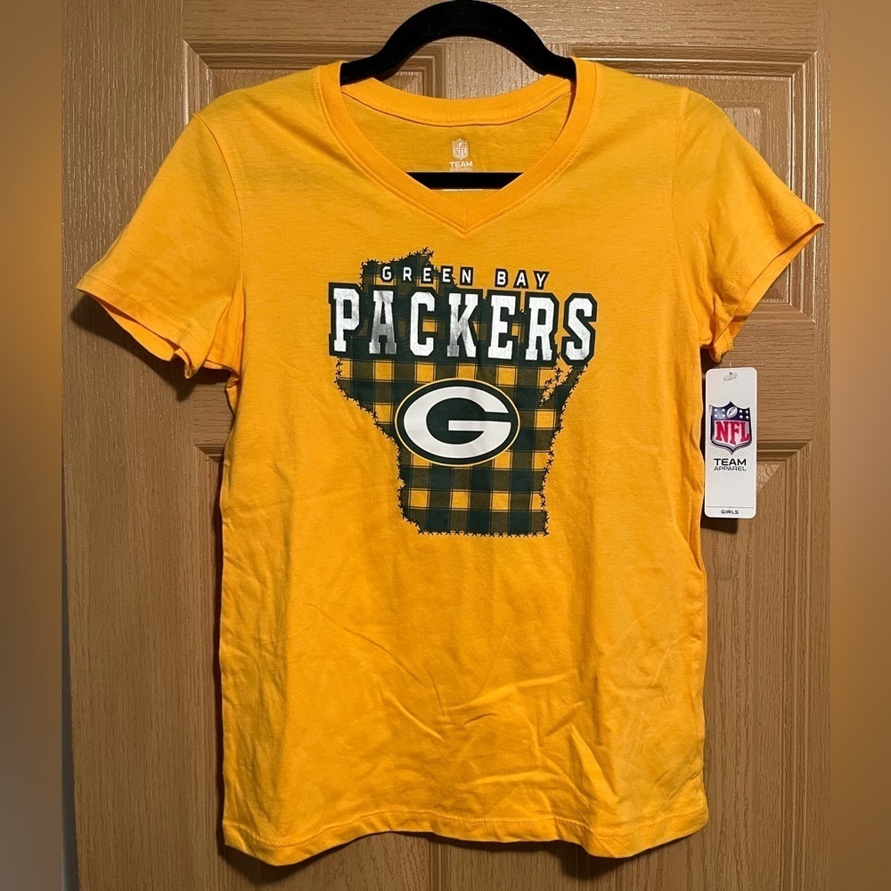 Girls Green & Gold Green Bay Packers Tee NWT NFL Football Wisconsin Jordan Love